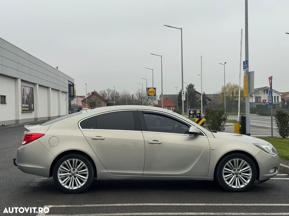 Opel Insignia - 9