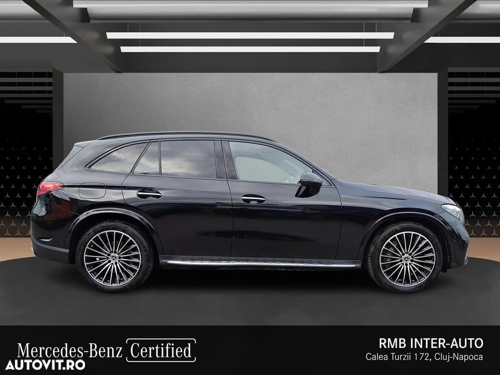 Mercedes-Benz GLC 300 4Matic 9G-TRONIC AMG Line Advanced - 13