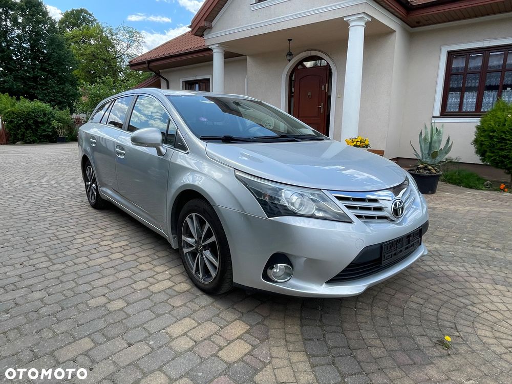 Toyota Avensis 1.6 Edition (2014) - 32