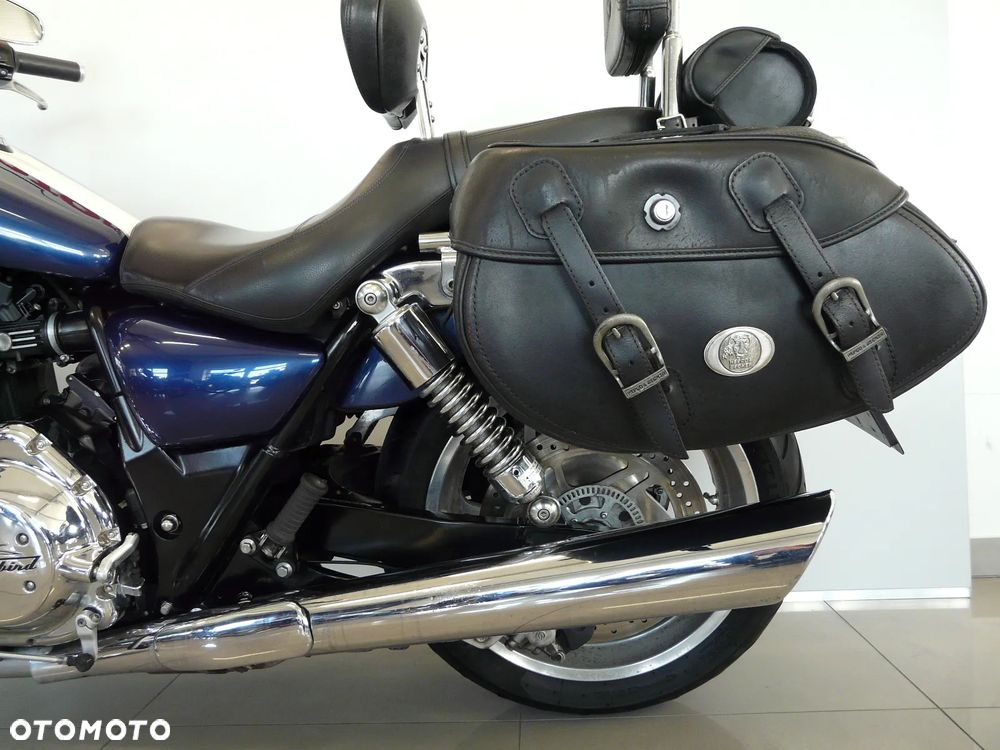 Triumph Thunderbird - 8