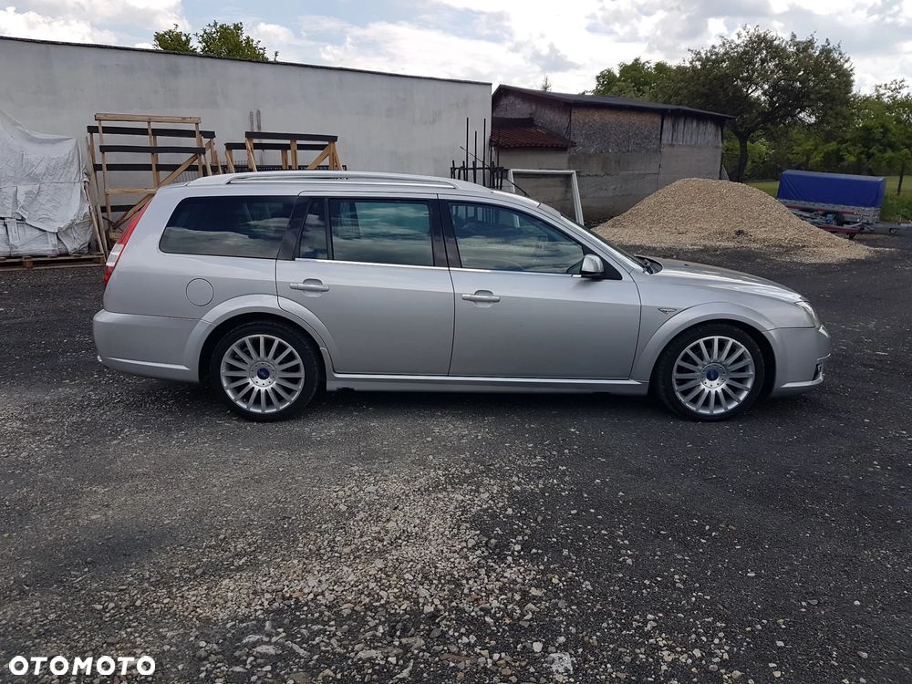 Ford Mondeo 3.0 V6 ST 220 - 6