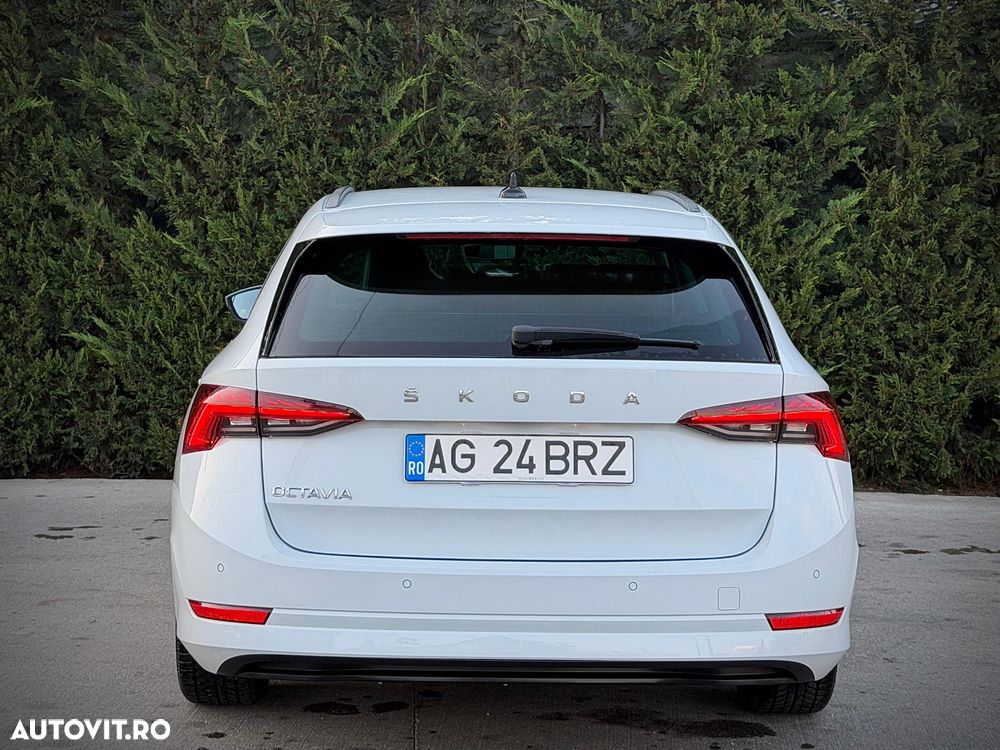 Skoda Octavia 2.0 TDI DSG Ambition - 6