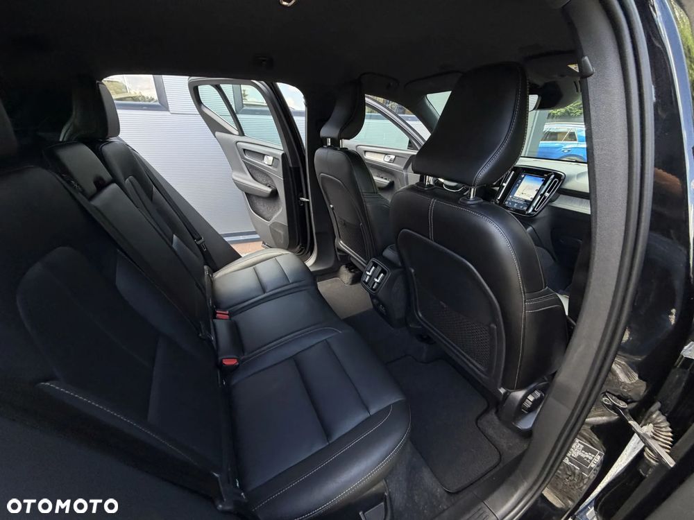 Volvo XC 40 D4 AWD Geartronic Inscription - 17