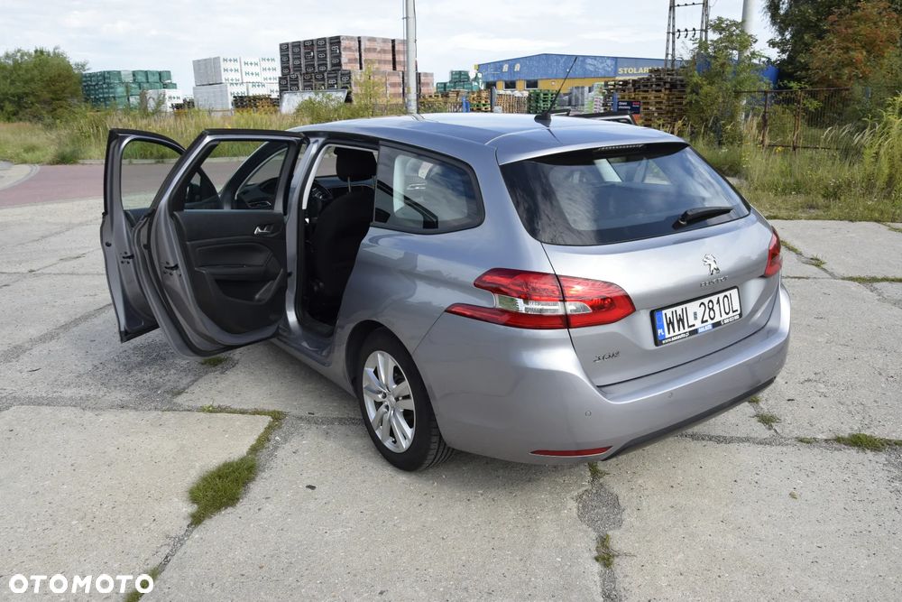 Peugeot 308 - 6