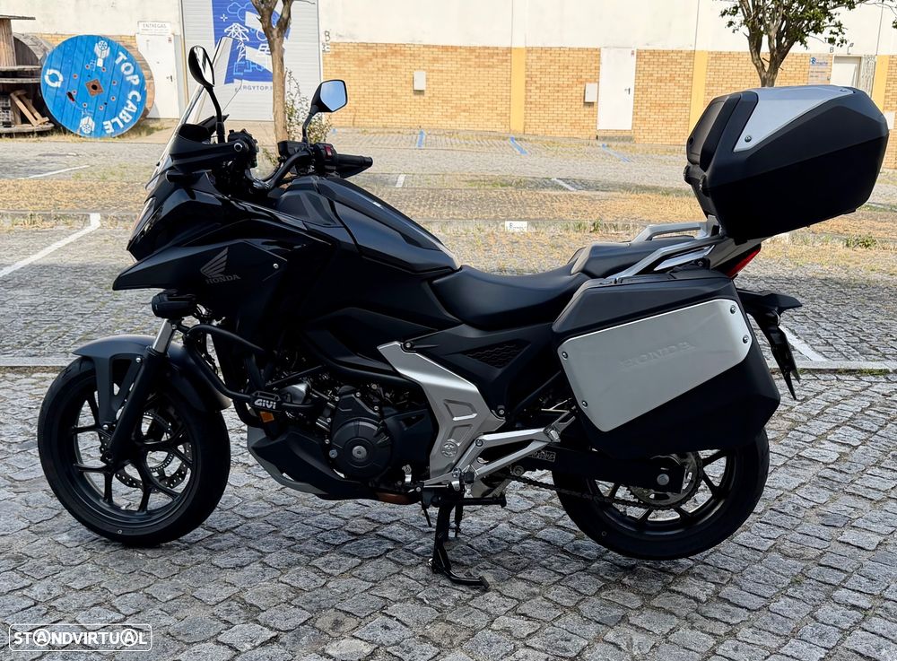 Honda NC750X - 6