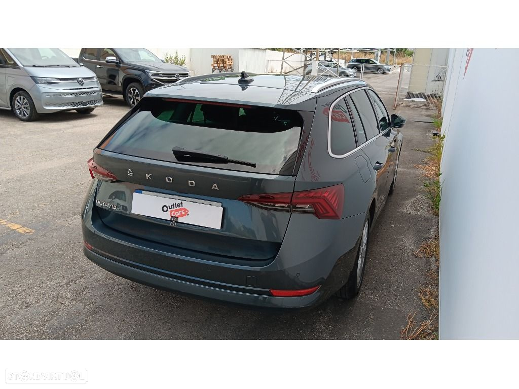 Skoda Octavia Break 2.0 TDI Style - 8
