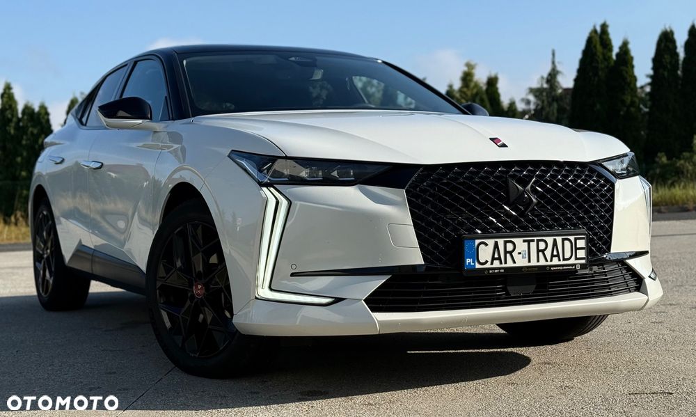 DS Automobiles DS 4 1.6 E-Tense Performance Line + - 12