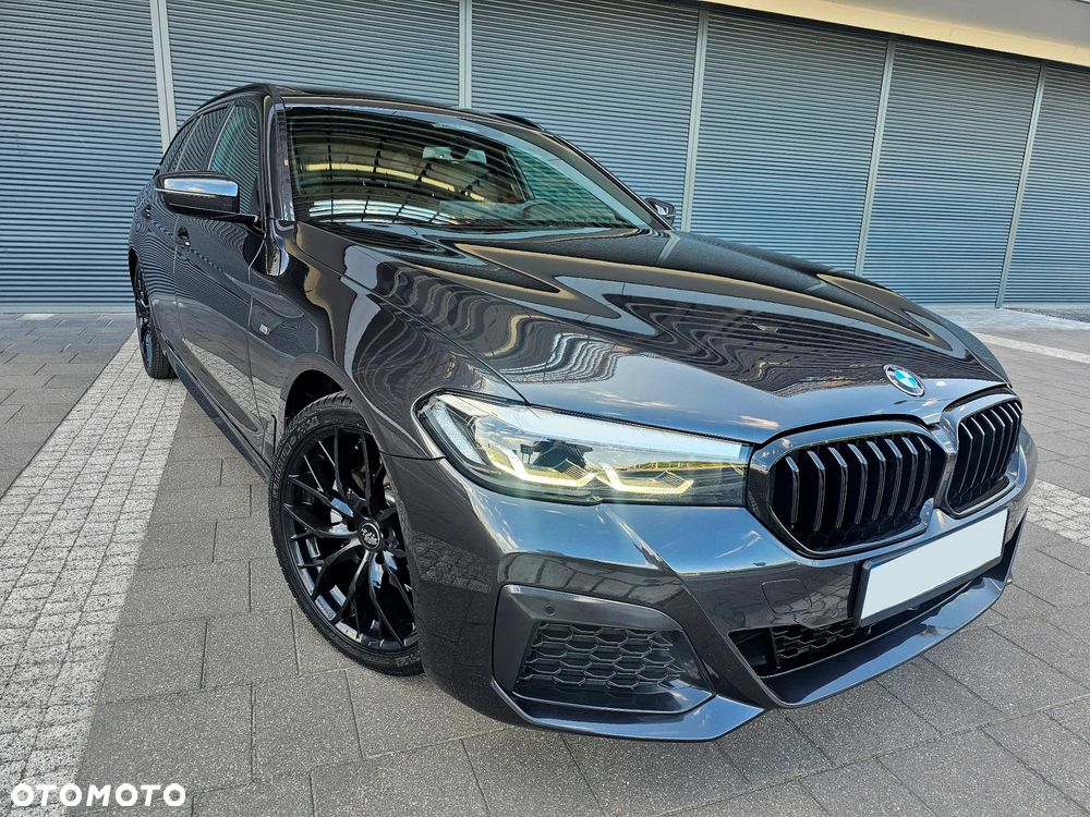 BMW Seria 5 520d xDrive M Sport Edition - 1