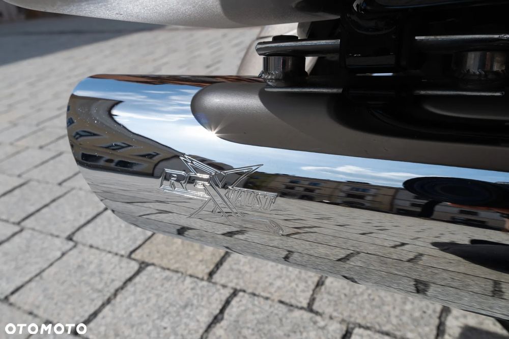 Harley-Davidson Touring Street Glide - 8