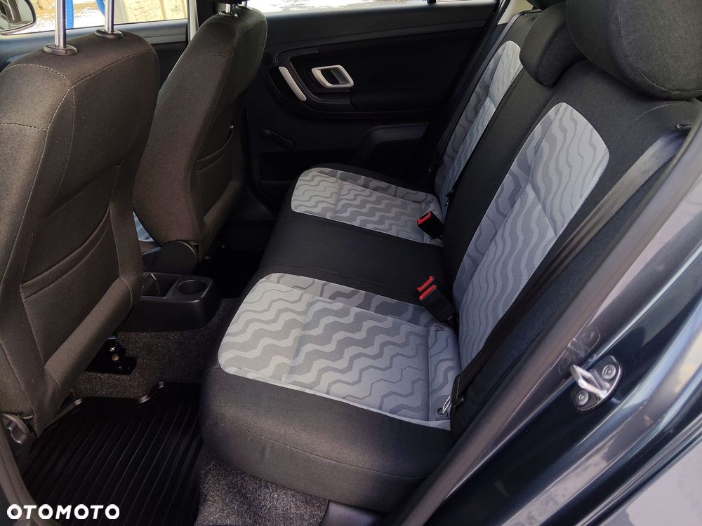 Skoda Fabia 1.4 MPI FAMILY - 19