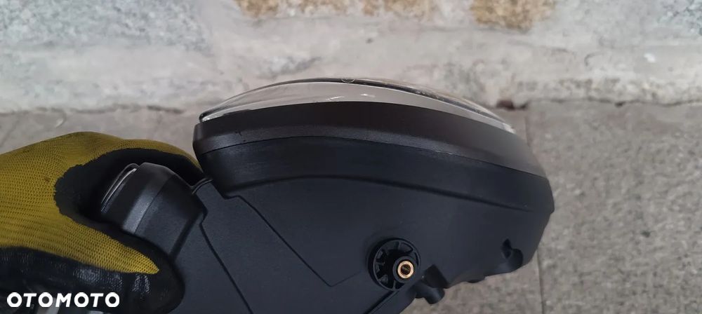 TRIUMPH STREET TRIPLE 765 RS  LICZNIK ZEGARY LAMPA REFLEKTOR - 23