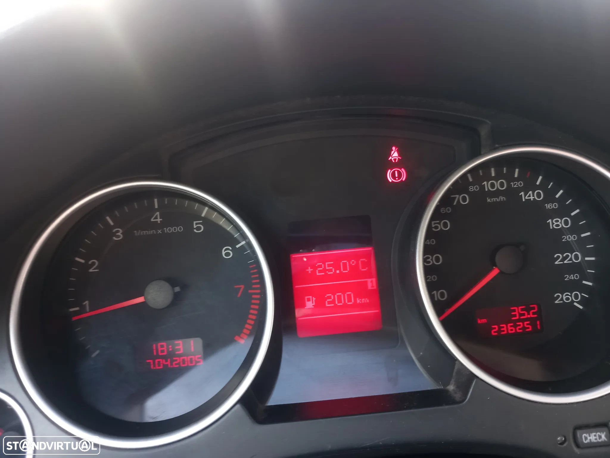 Audi A4 Cabrio 1.8 T Exclusive - 5