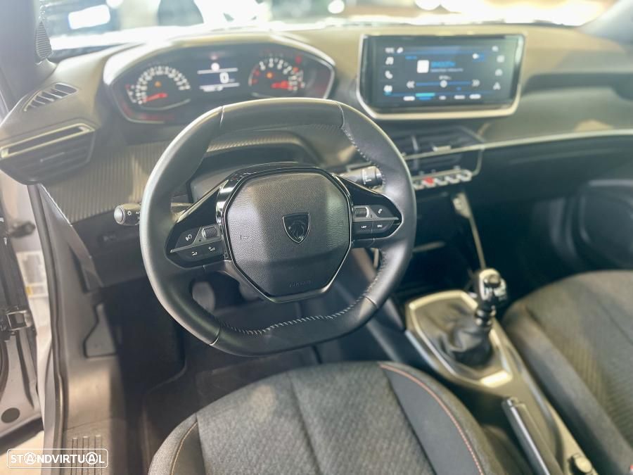 Peugeot 2008 1.2 PureTech Style - 11