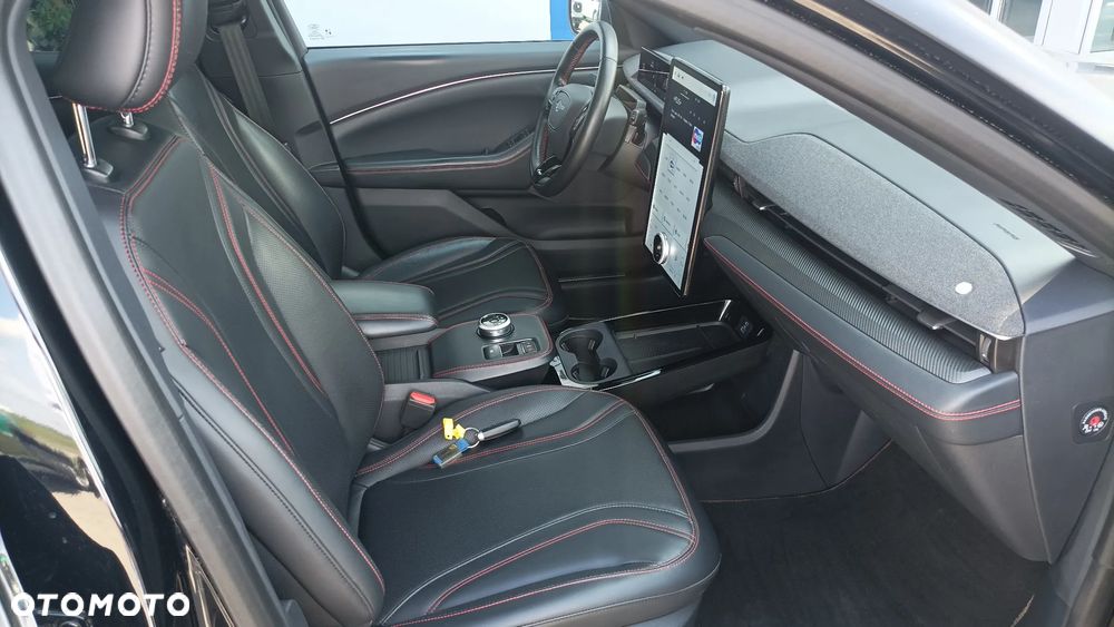Ford Mustang Mach-E 98kWh AWD First Edition - 16