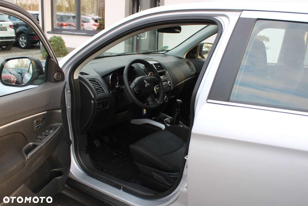 Mitsubishi ASX - 19