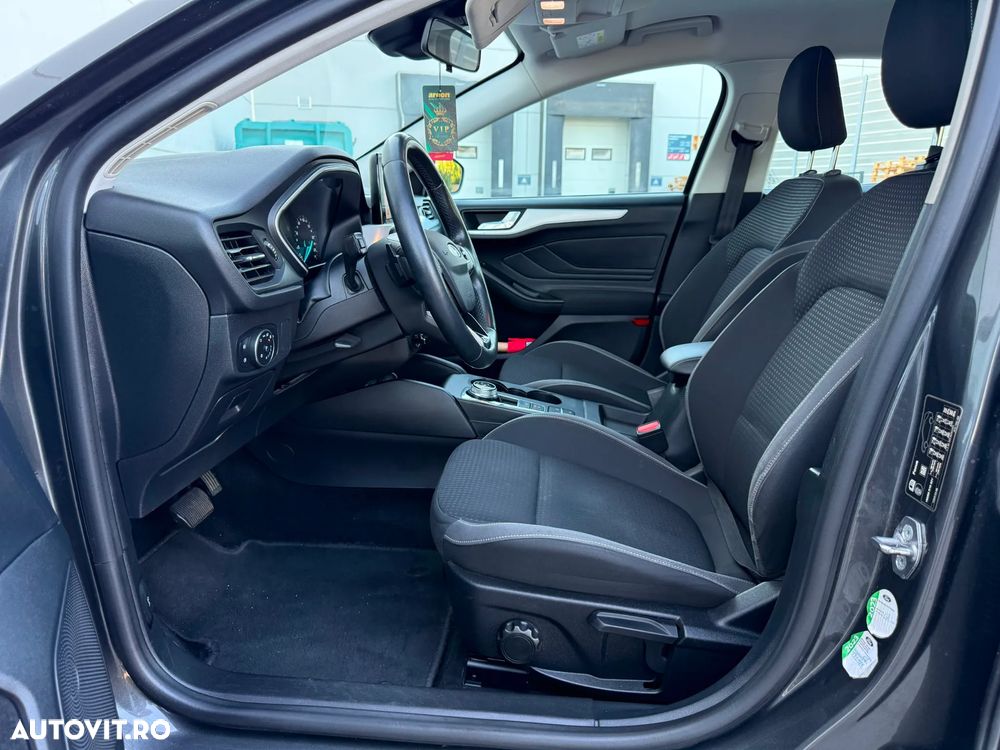Ford Focus 1.5 EcoBlue Titanium - 11