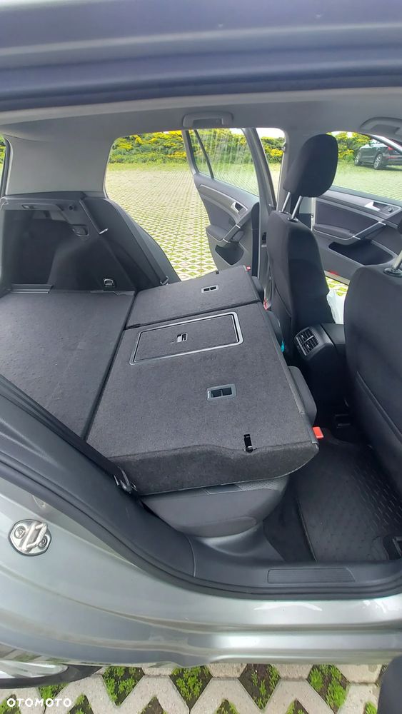 Volkswagen Golf 1.5 TSI BMT Comfortline DSG - 27