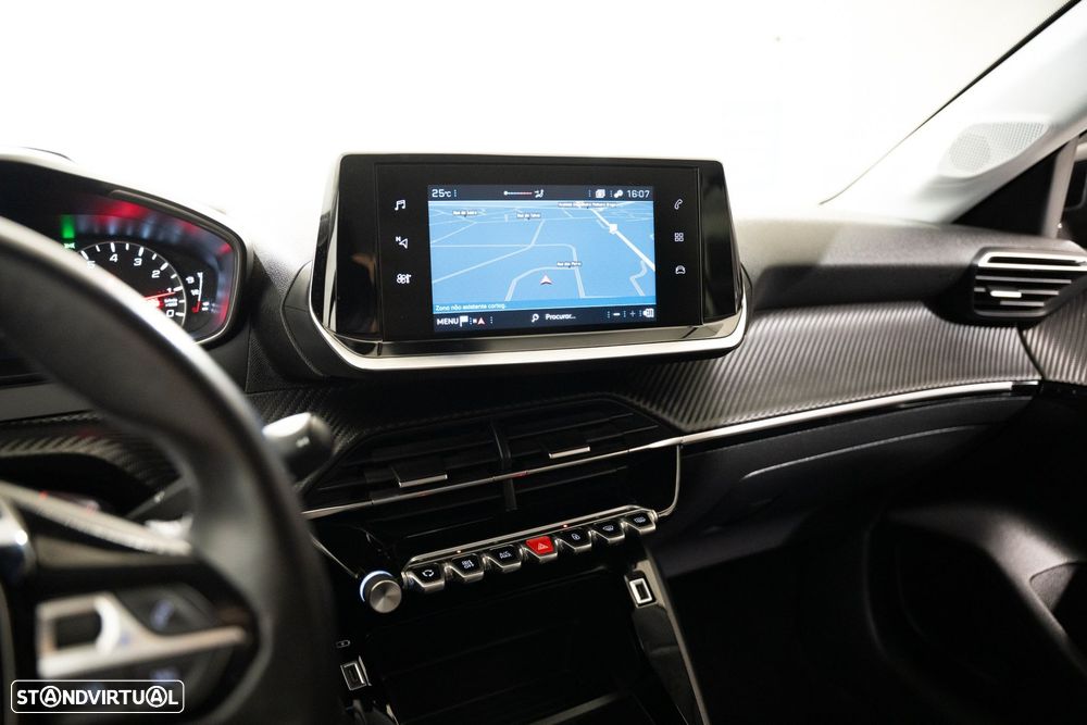 Peugeot 208 1.2 PureTech Active - 17