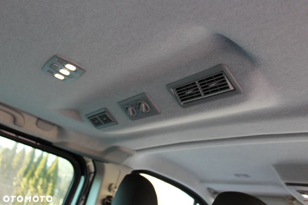 Renault Trafic Kombi 2.0 Blue dCi L2 Equilibre - 14