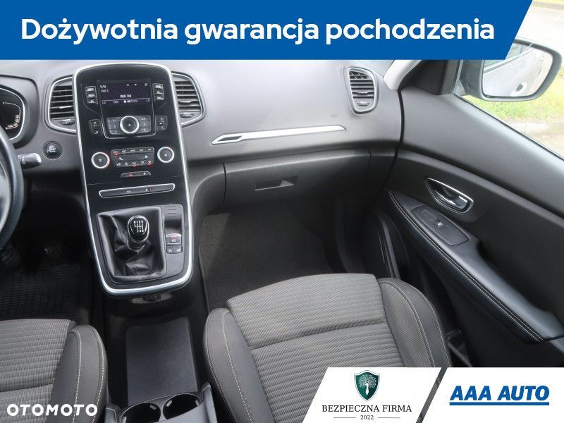 Renault Scenic - 9