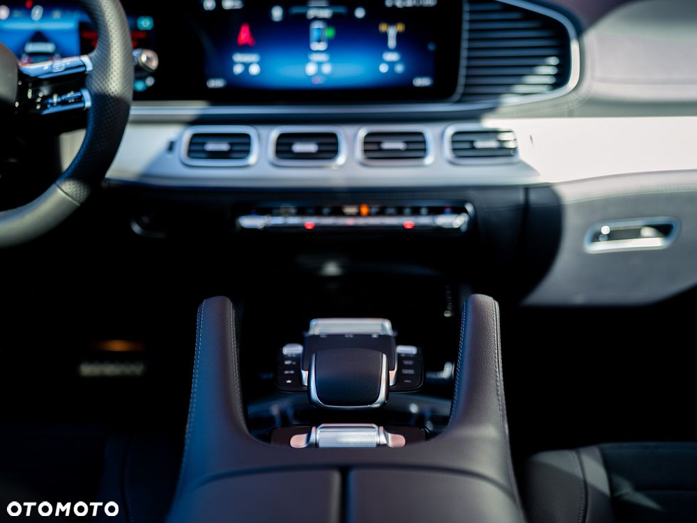 Mercedes-Benz GLE - 15