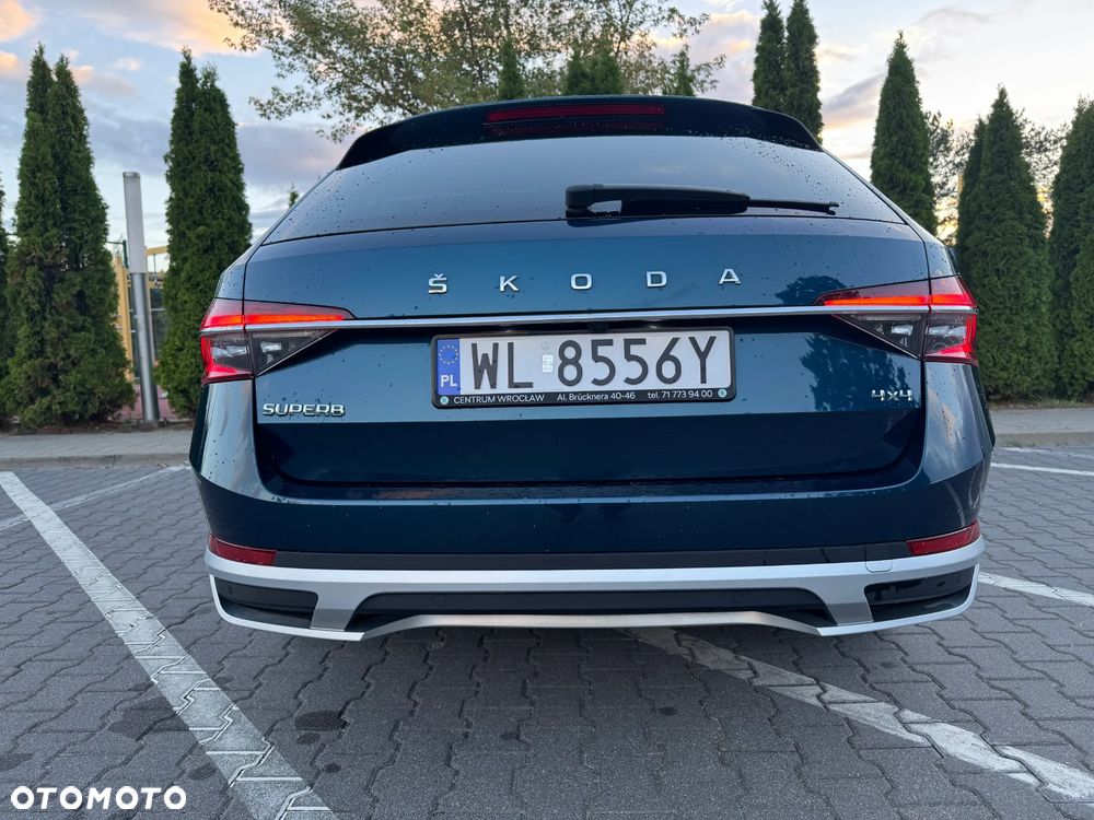 Skoda Superb 2.0 TDI SCR 4x4 Scout DSG - 19