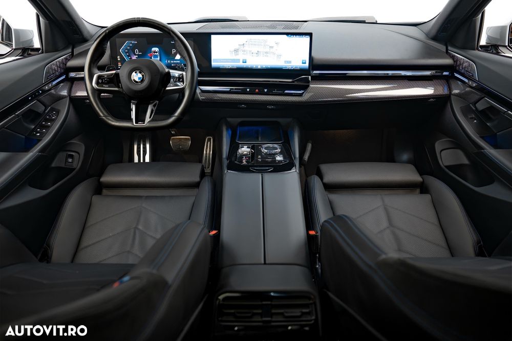 BMW Seria 5 520i AT MHEV - 4