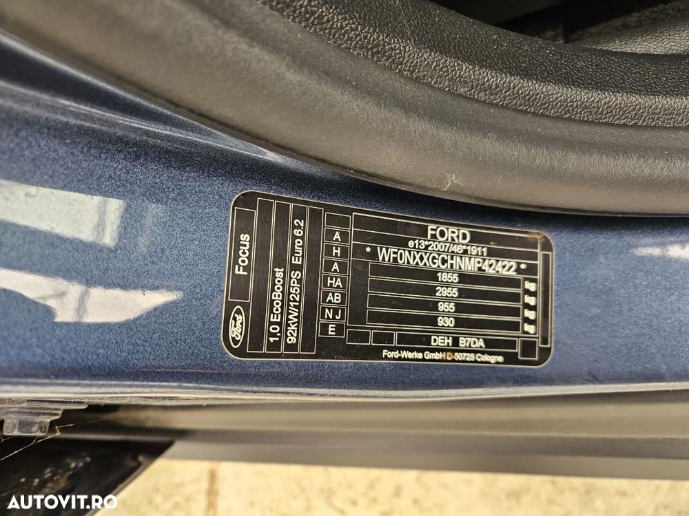 Ford Focus 1.0 EcoBoost Connected - 13