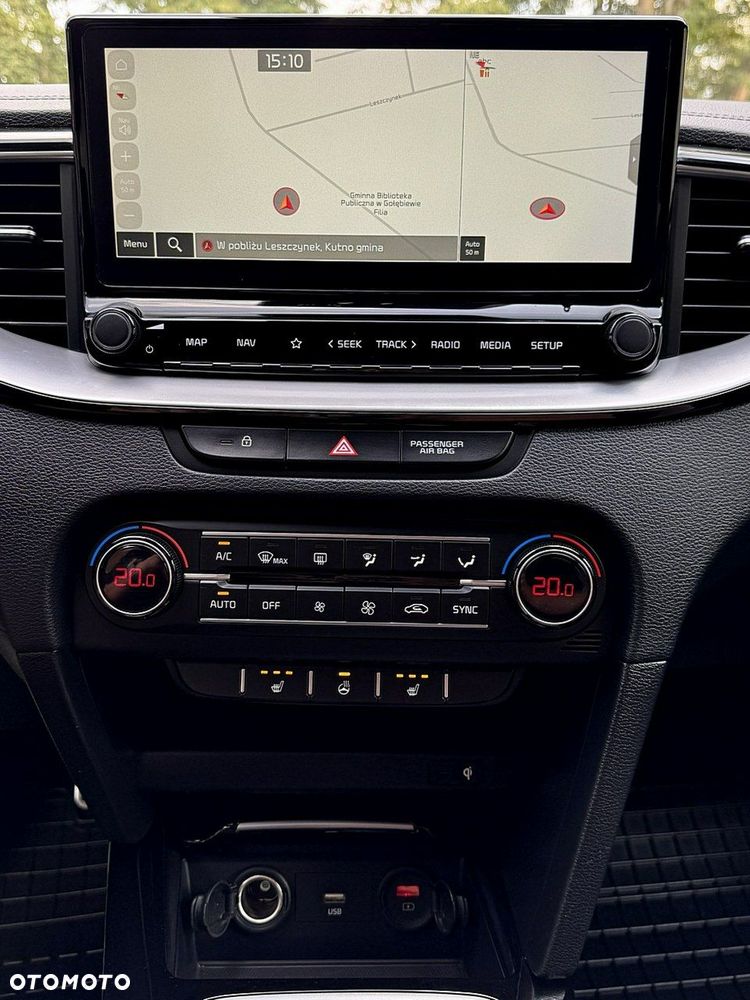 Kia ProCeed - 21