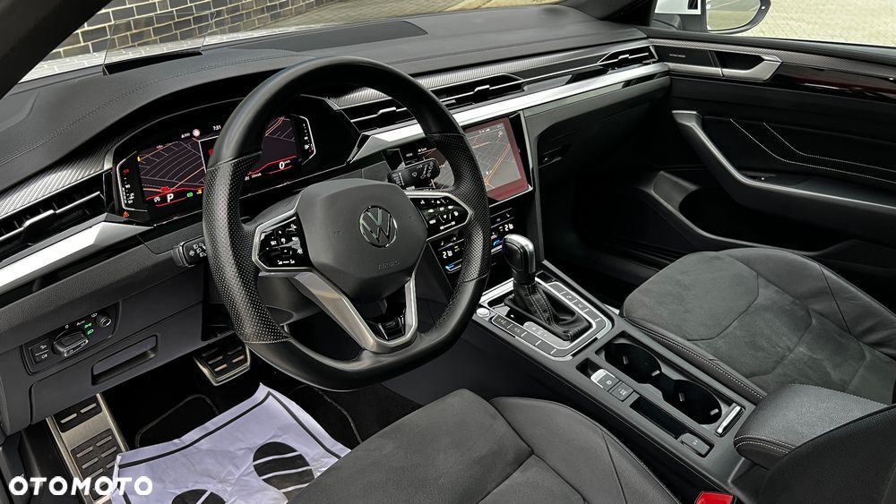 Volkswagen Arteon 2.0 TDI SCR 4Motion DSG R-Line - 25