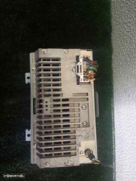 SISTEMA AUDIO / RADIO CD KIA RIO II 2009 - 3
