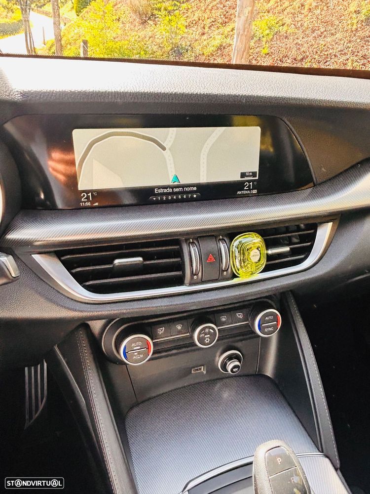 Alfa Romeo Stelvio 2.2 D Super AT8 - 12