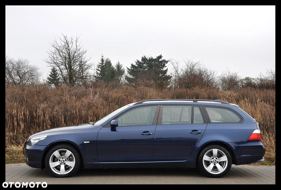 BMW Seria 5 525xi Touring Edition Lifestyle - 22