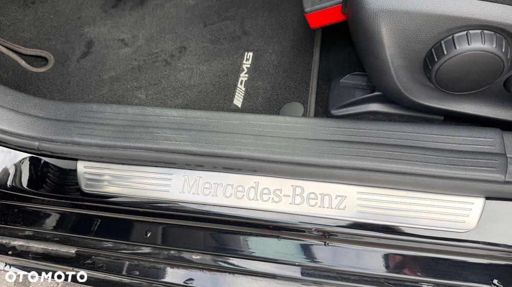 Mercedes-Benz Klasa A 220 4-Matic AMG Line - 11