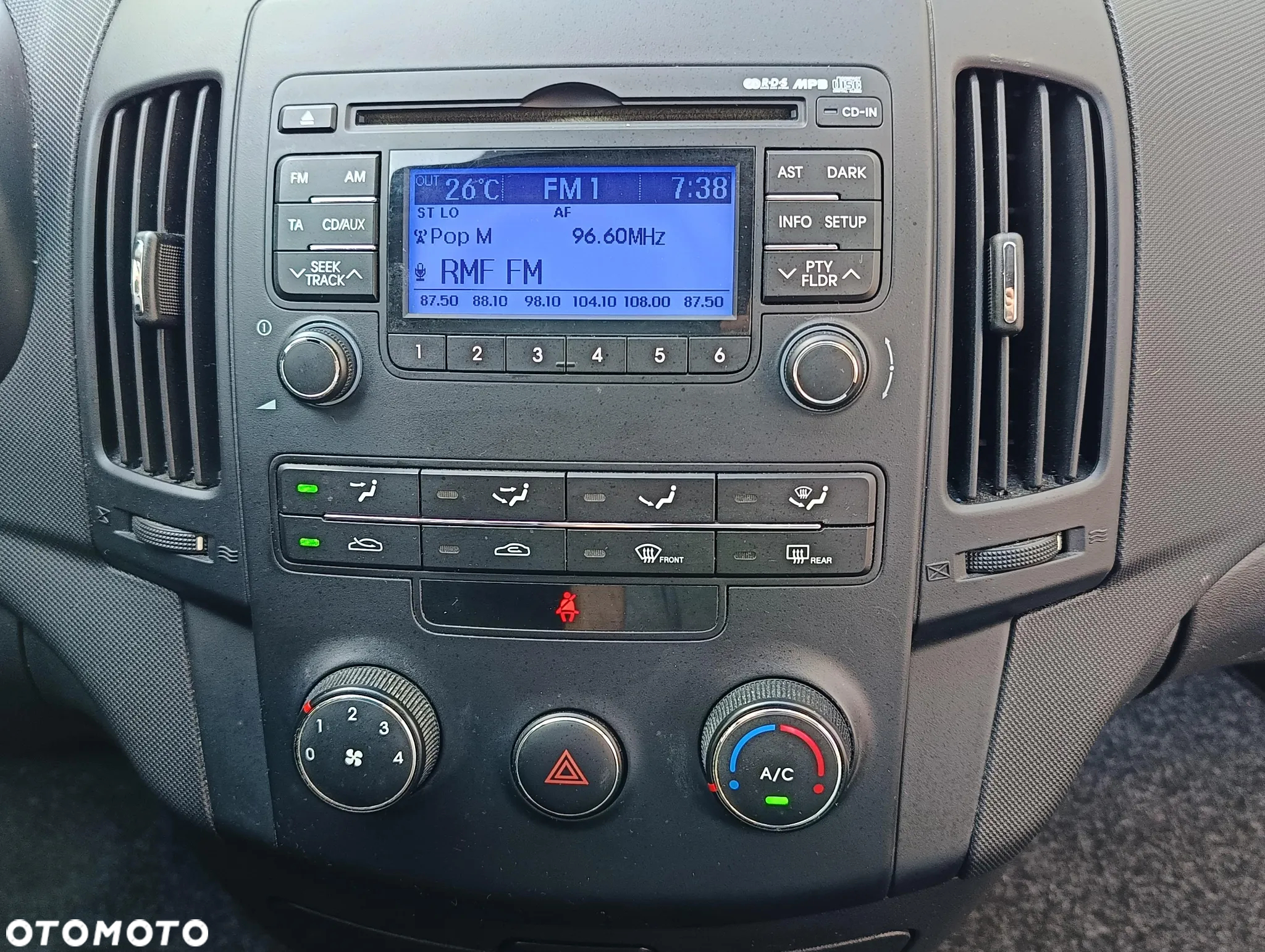 Hyundai i30 1.4 Comfort - 29
