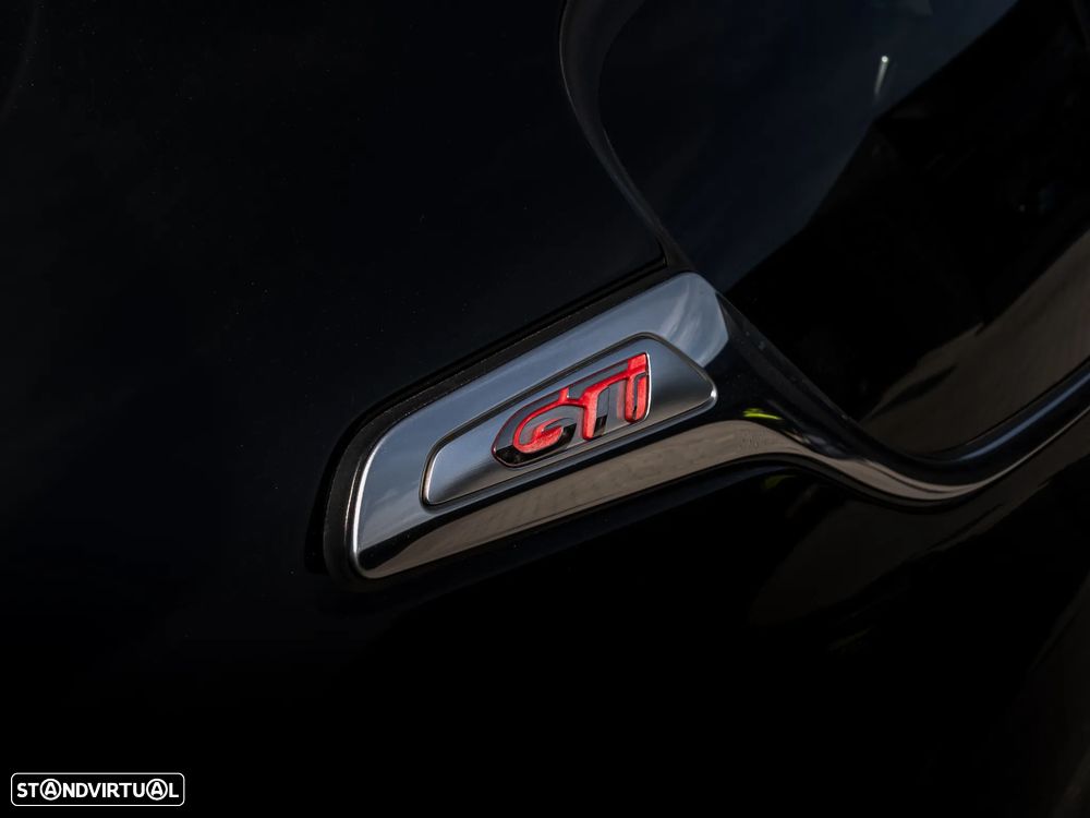 Peugeot 208 GTI 200 THP - 42