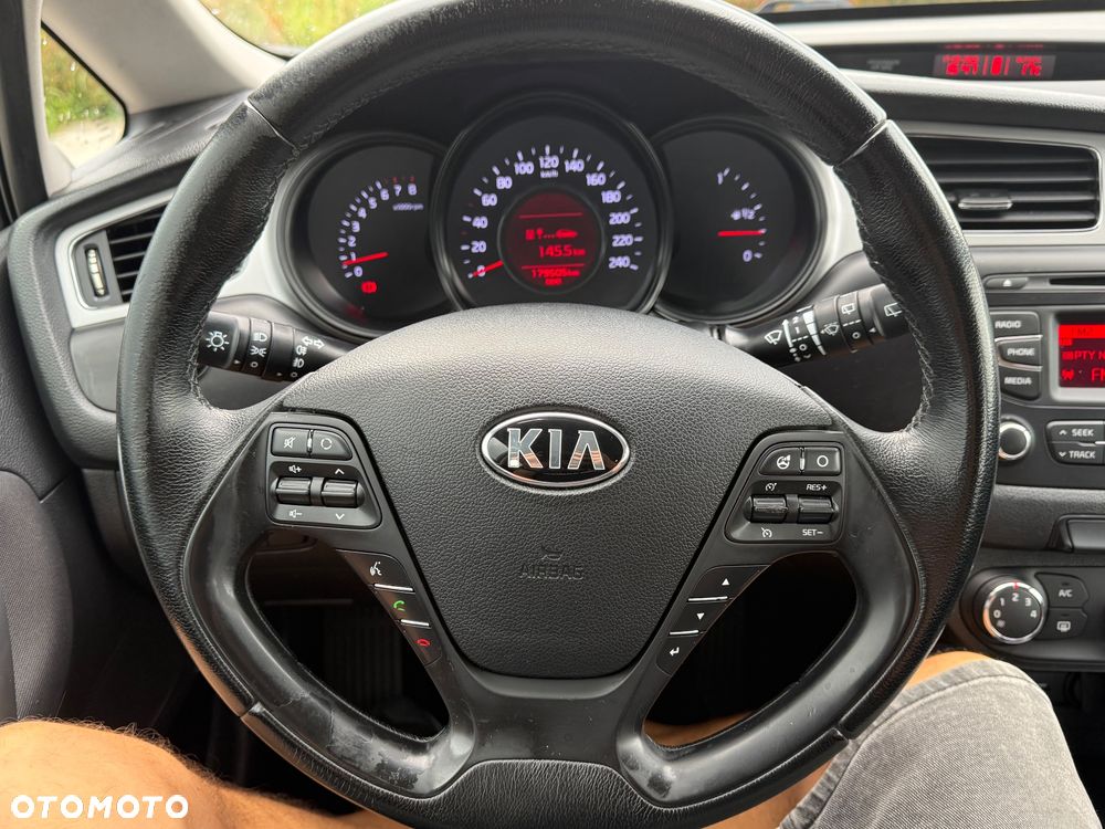 Kia Ceed 1.4 CVVT - 27