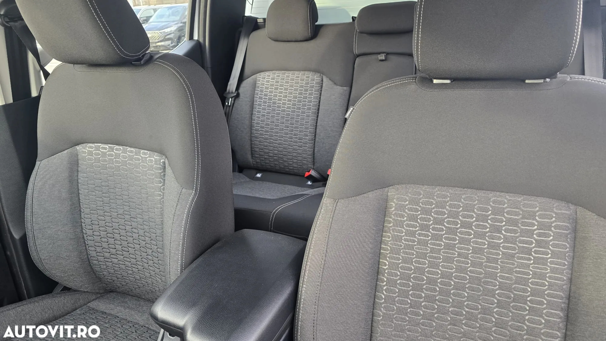 Ford Ranger Pick-Up 2.0 EcoBlue 170 CP 4x4 Cabina Dubla XLT - 19