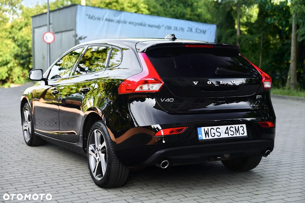 Volvo V40 D3 Summum - 8