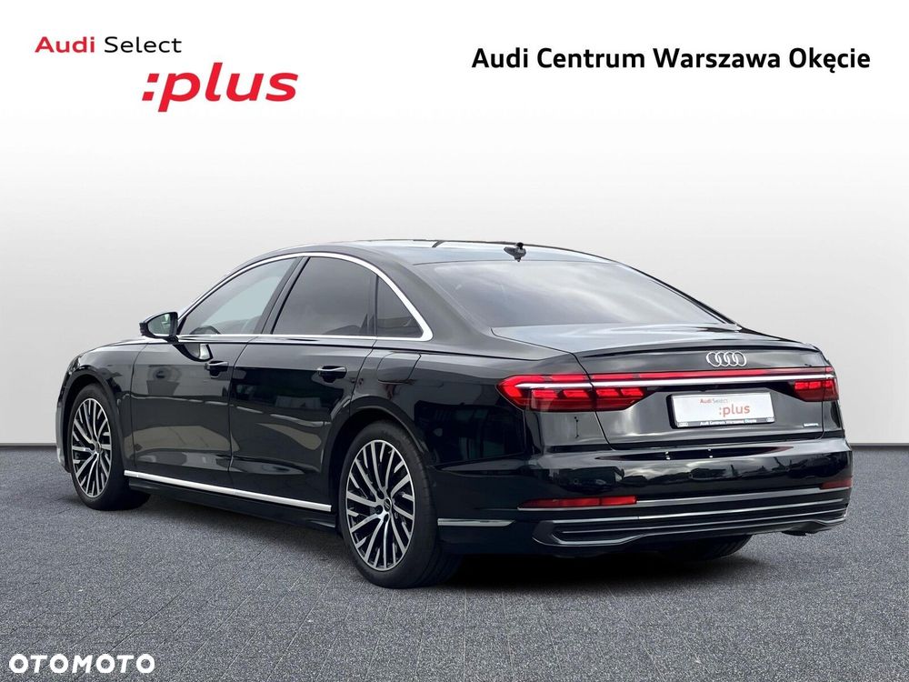 Audi A8 - 6