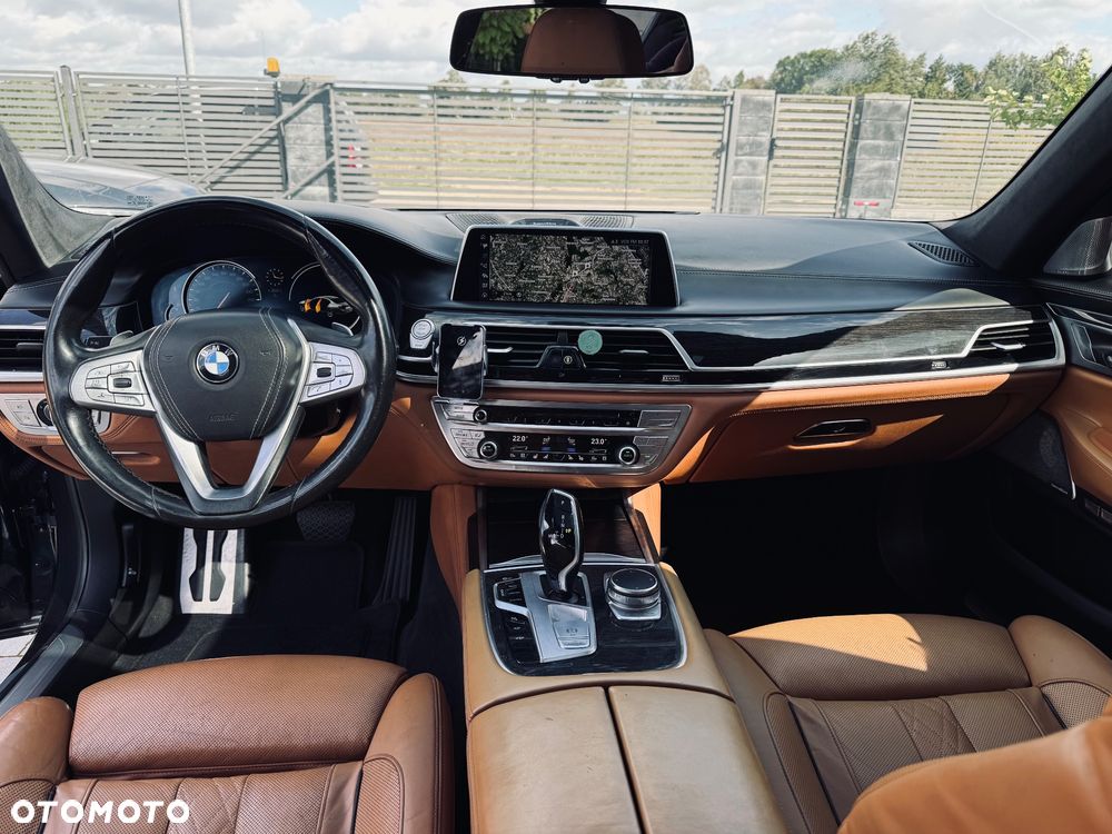 BMW Seria 7 750Li xDrive Edition Exclusive - 17