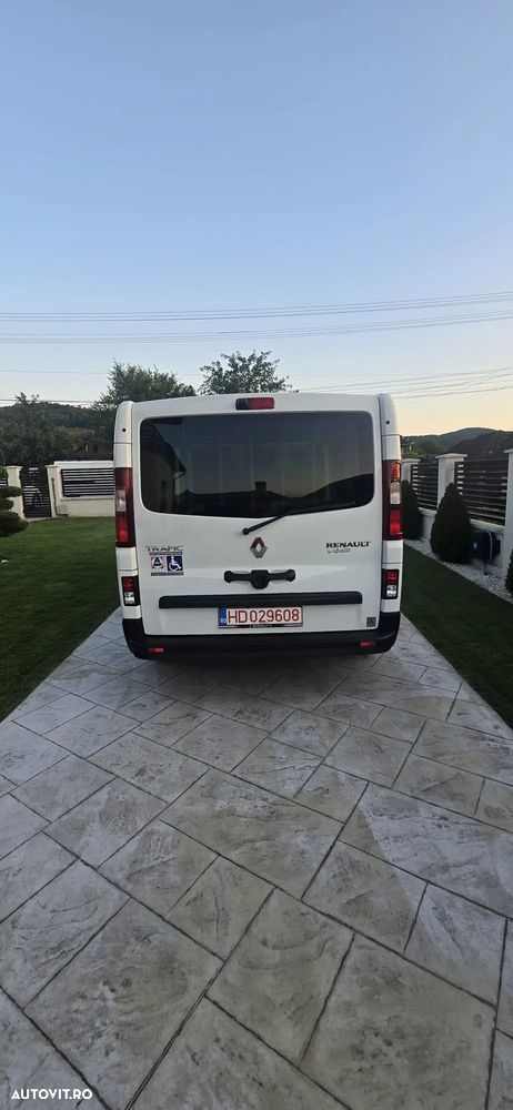 Renault Trafic Combi 2.0 Blue dCi 150 EDC S&S L2 8+1 Zen - 5