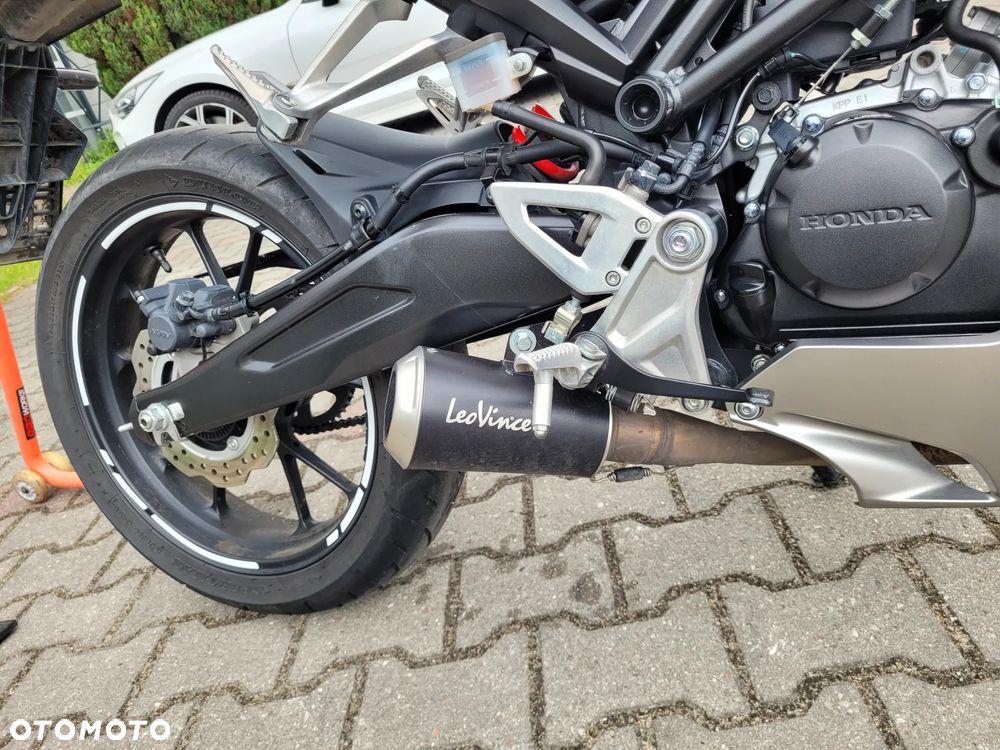 Honda CB - 21