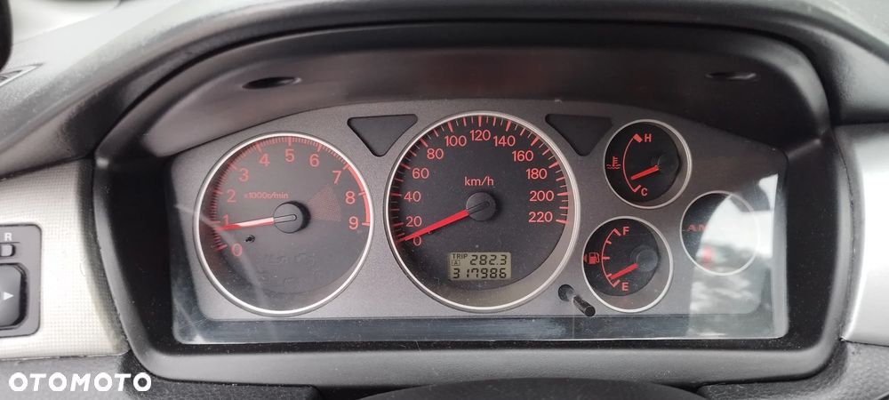 Mitsubishi Lancer - 13