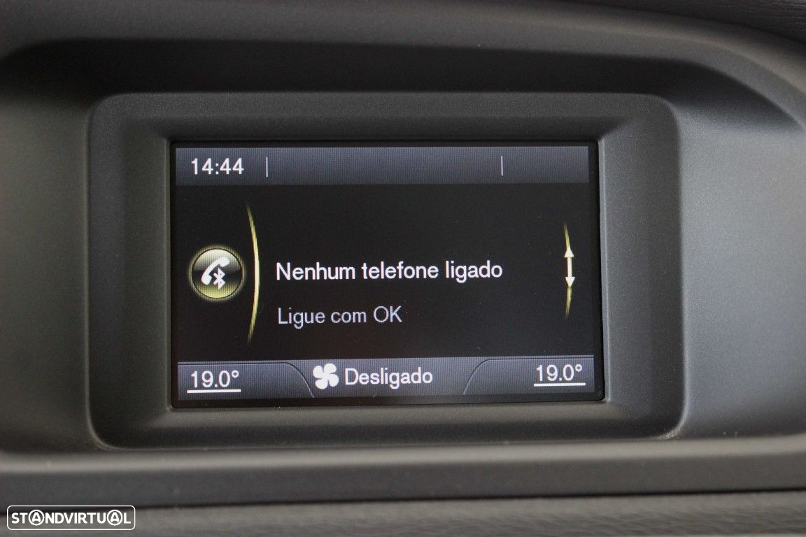 Volvo V40 - 30