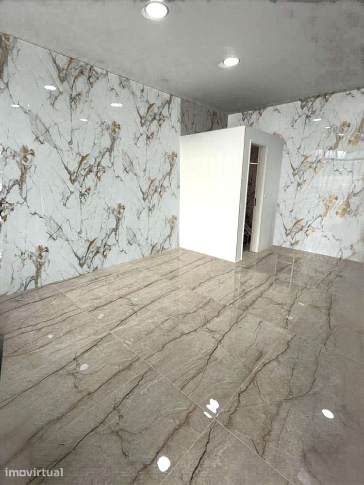 Loja totalmente remodelada para venda - Caldas da Rainha - Grande imagem: 4/8