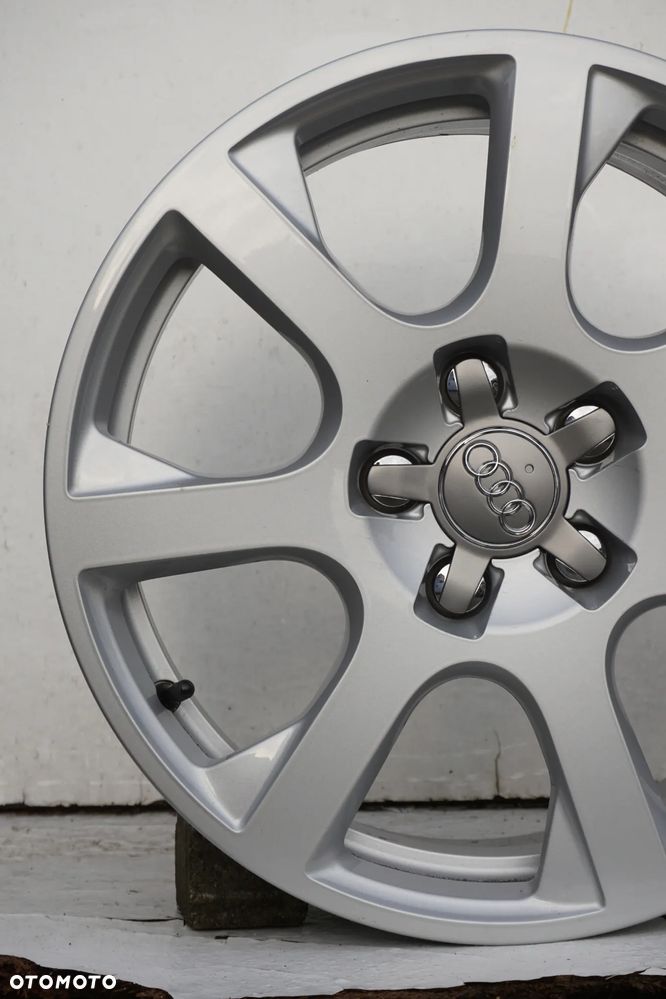 Audi 5x112 17 7J et37 - 8