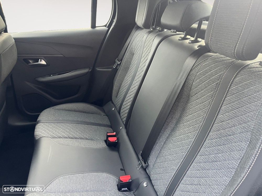 Peugeot 208 1.2 PureTech Allure - 13