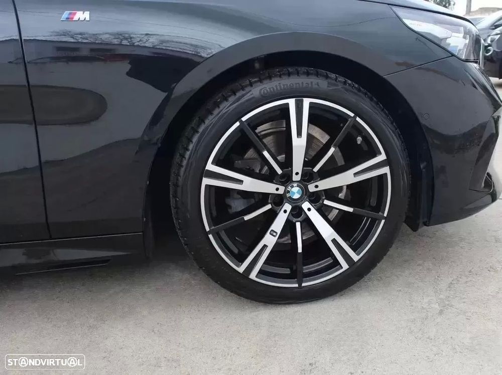 BMW 520 d xDrive Pack Desportivo M - 54