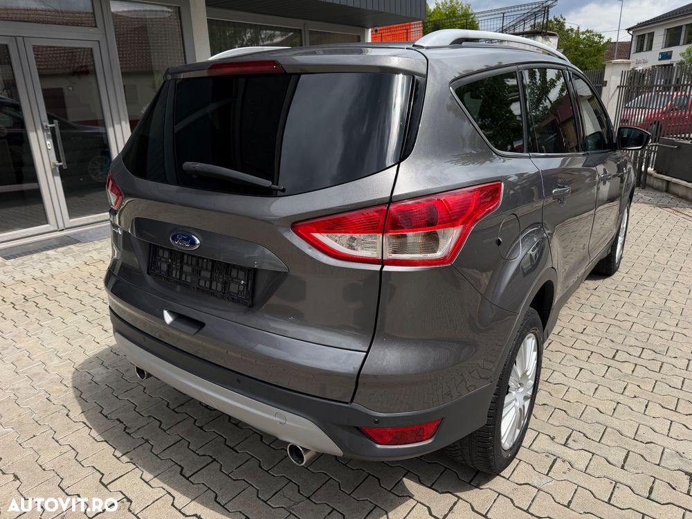 Ford Kuga 2.0 TDCi 2x4 Trend - 9